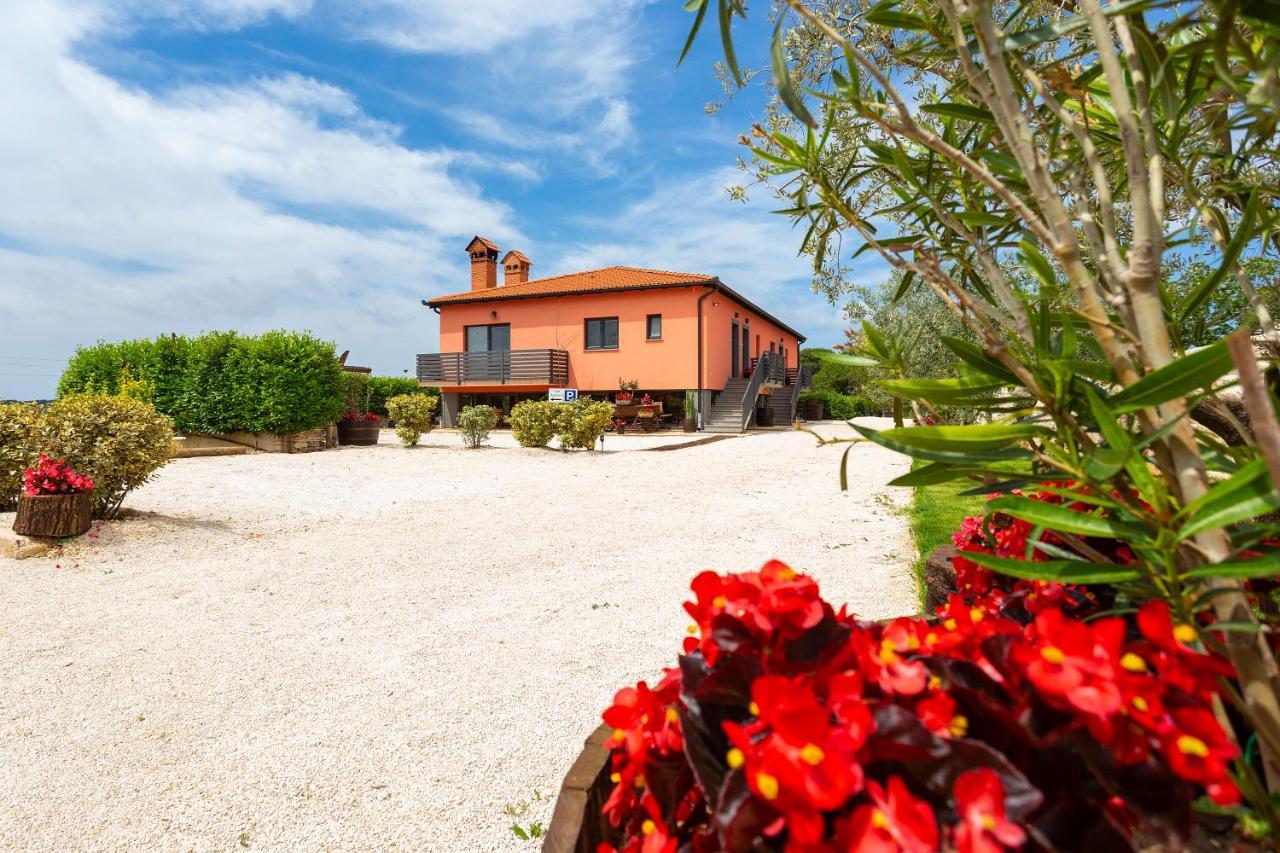 Apartmani Karoca 3 Pula Exteriér fotografie
