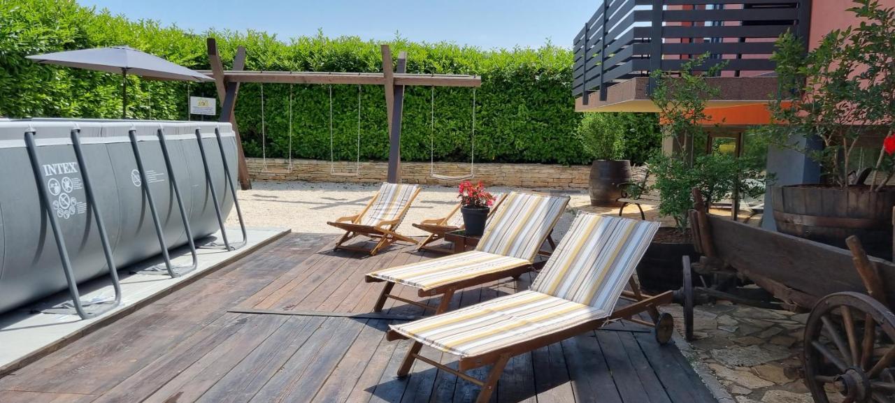 Apartmani Karoca 3 Pula Exteriér fotografie