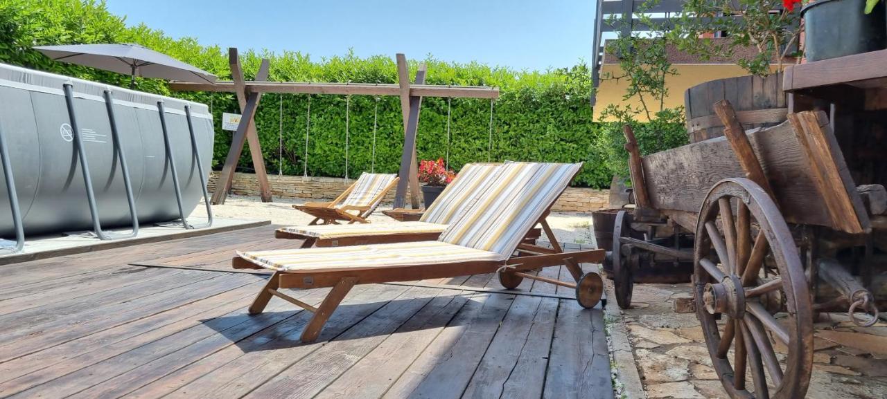 Apartmani Karoca 3 Pula Exteriér fotografie